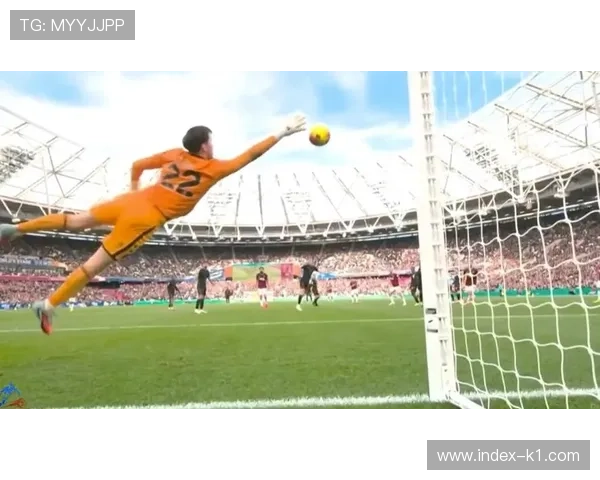 西汉姆联3-1桑德兰，主场强势延续逼近欧战区