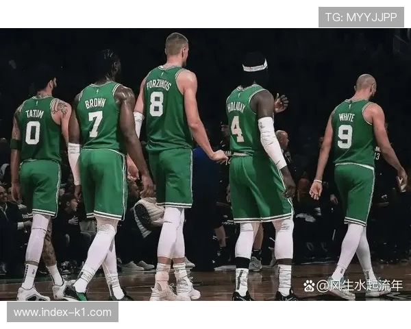 季后赛前景分析：雷霆掘金火箭锁定西部前三，凯尔特人尼克斯领跑东部